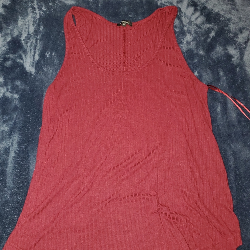 Burgundy tank top